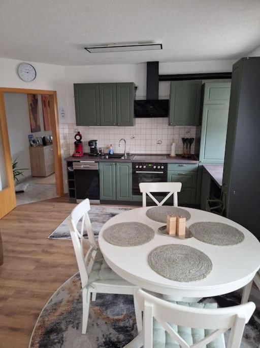 Ferienwohnung Nussbaum Bayerisches Voralpenland Lorenzenberg Buitenkant foto