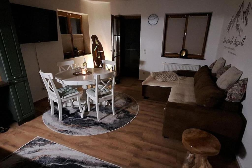 Ferienwohnung Nussbaum Bayerisches Voralpenland Lorenzenberg Buitenkant foto